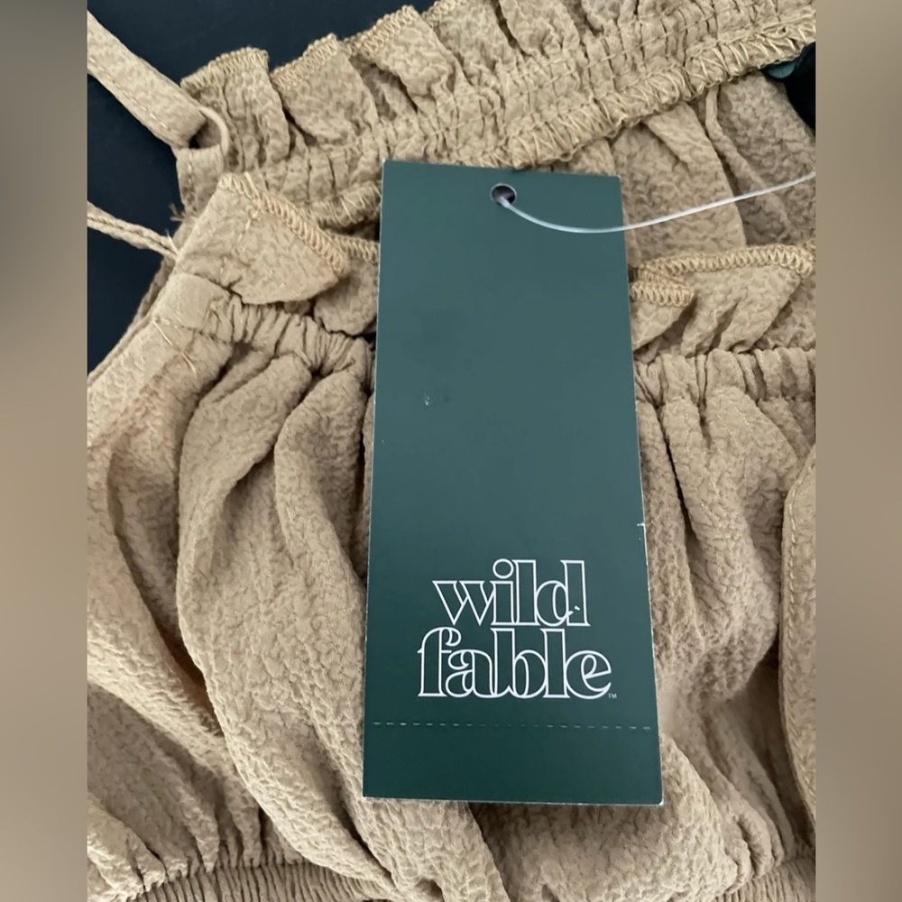🆕#3 Wild Fable NWT ruffled cami crop top in a beautiful camel color. SIZE MED - Picture 4 of 10